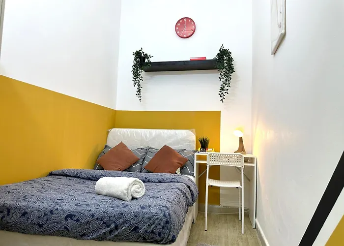 Lavish Partition Room In Barsha Heights Near Internet City Metro